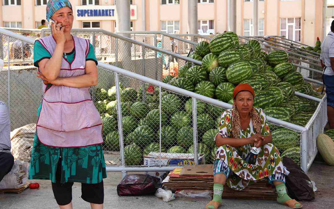 Uzbekistan: Bukhara, the black market and goodbye to Jamie & Wardlaw